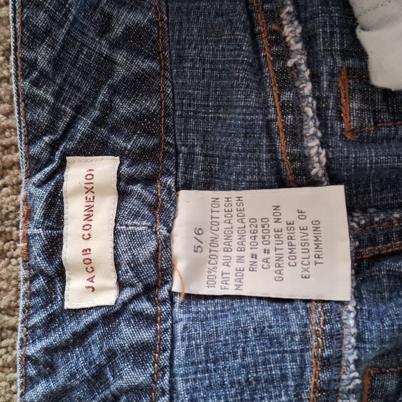 Jacob Connection Jean short - Picture 3 of 3